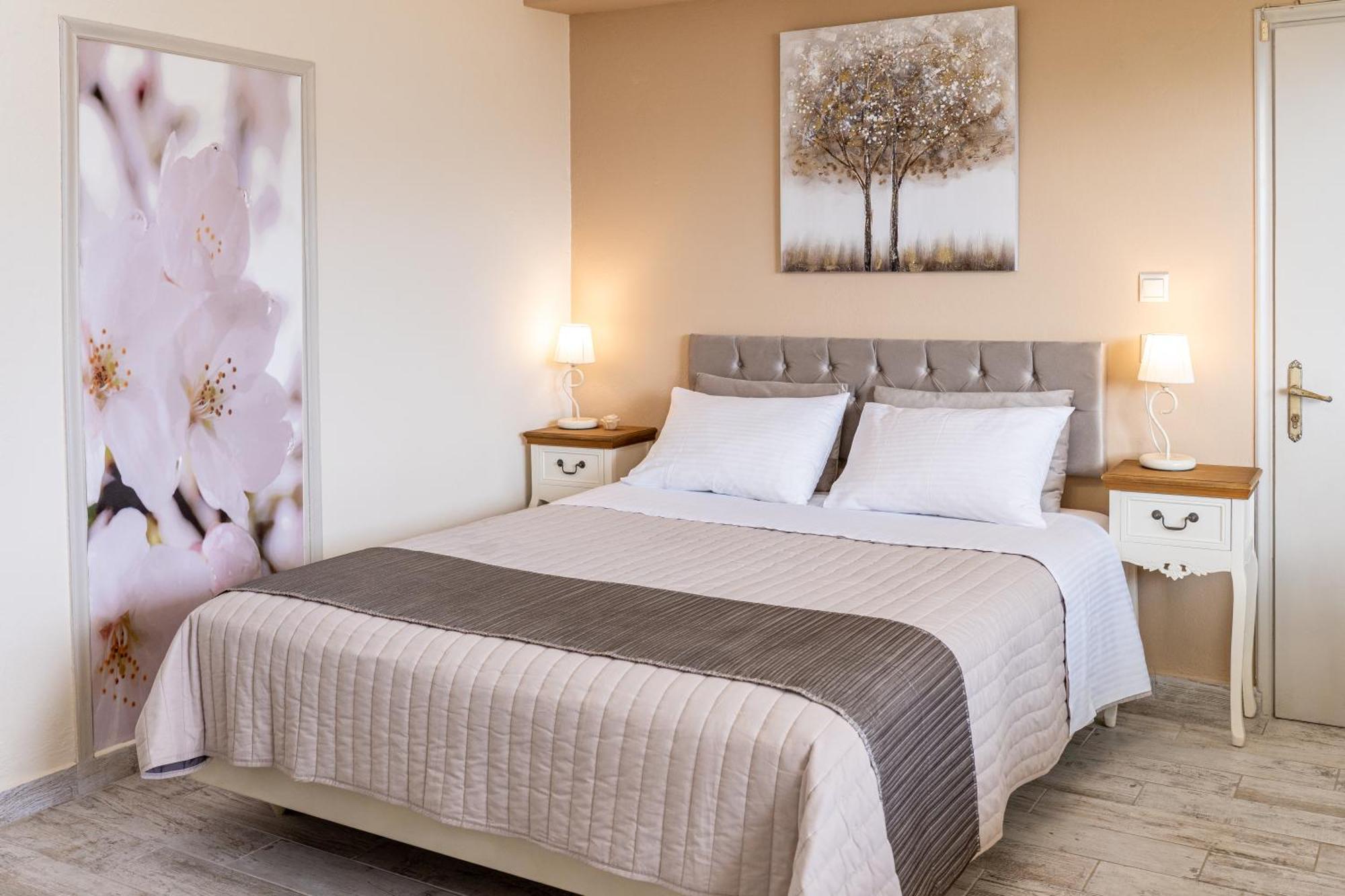 Aphrodite Superb Sea View Apartment 아르고스톨리온 외부 사진