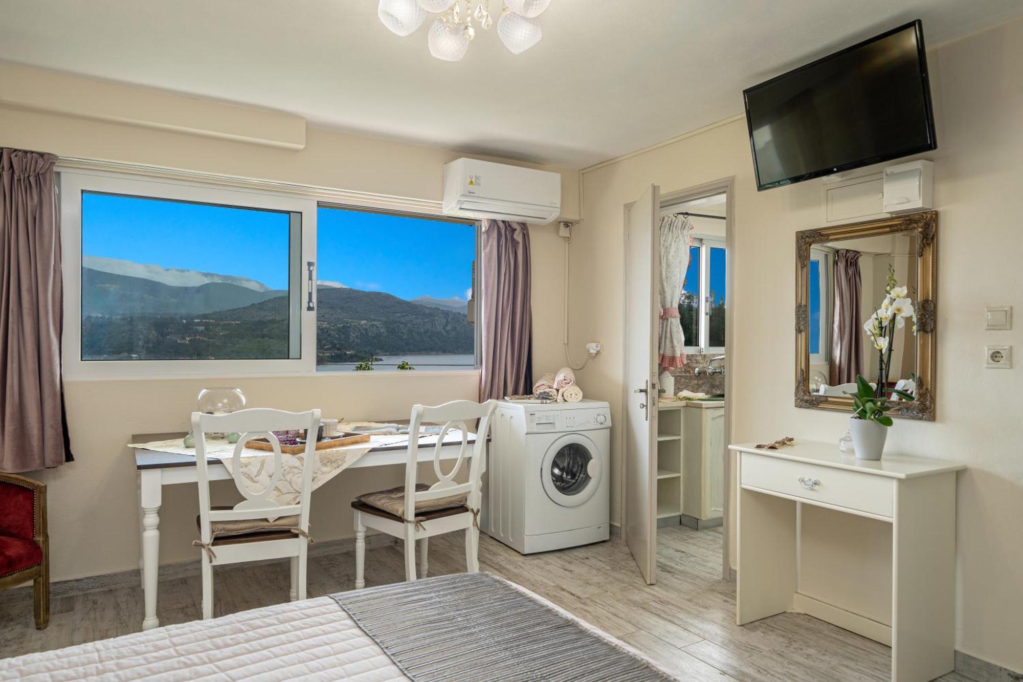 Aphrodite Superb Sea View Apartment 아르고스톨리온 외부 사진