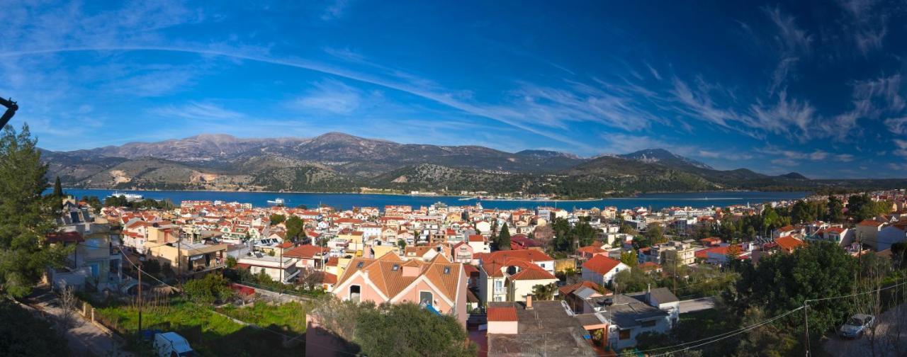 Aphrodite Superb Sea View Apartment 아르고스톨리온 외부 사진